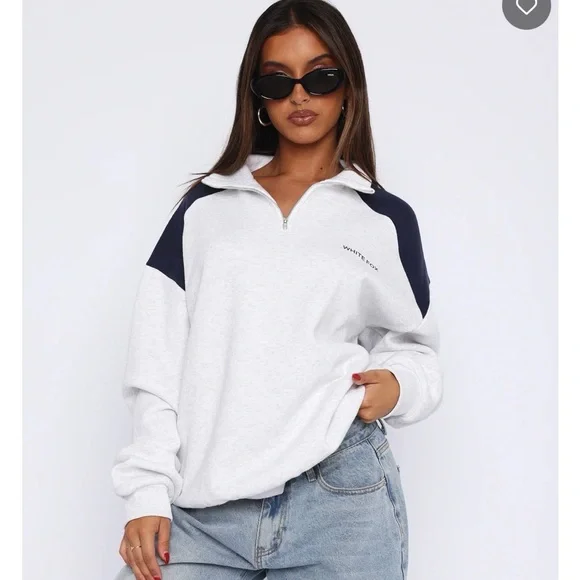 White Fox Boutique NWT It's A Bad Idea Zip Front Sweater Grey - Picture 2 of 6